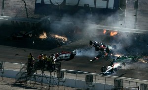 crash-dan-wheldon-las-vegas-2011