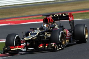 Valsecchi-Lotus_test_silverstone_2013-1