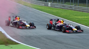 ricciardo supera vettel