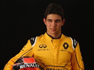 esteban-ocon-renault