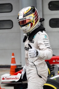 hamilton-malesia-pole