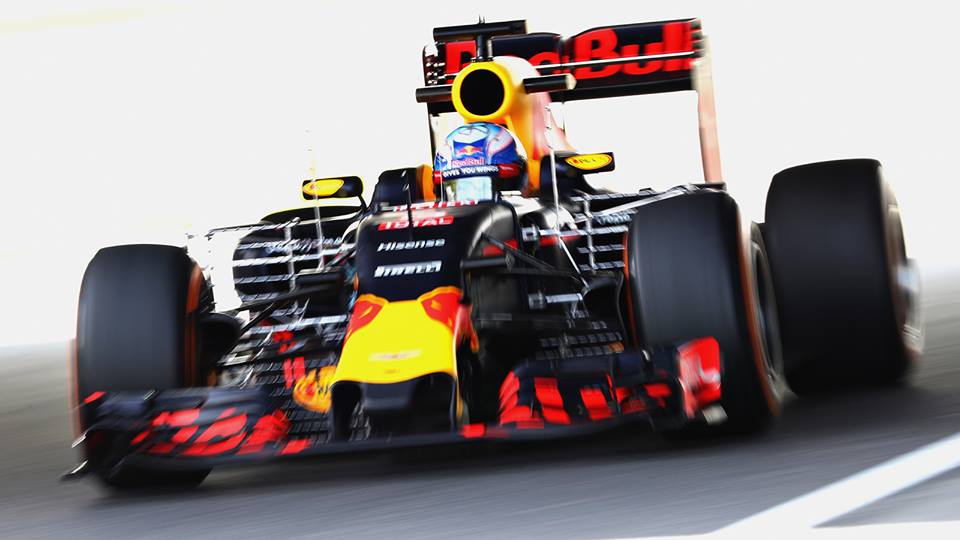 ricciardo-suzuka-2